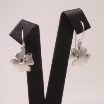 Clover Green Tsavorite earrings